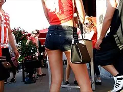 Skinny bionda gode di pene di grandi dimensioni film porno lesbo streaming un agente porno