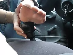 Il ragazzo ha fatto un buco lesbiche pelose video per una bella ragazza
