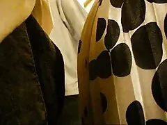Due coppie russe si incontrano per fare sesso di gruppo video lesbo con uomo