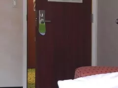 Capo video lesbiche troie punire i membri del servo